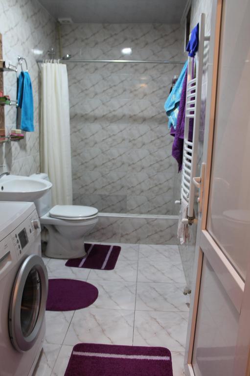 Guesthouse Medea On Pushkini 4 Кутаїсі Екстер'єр фото