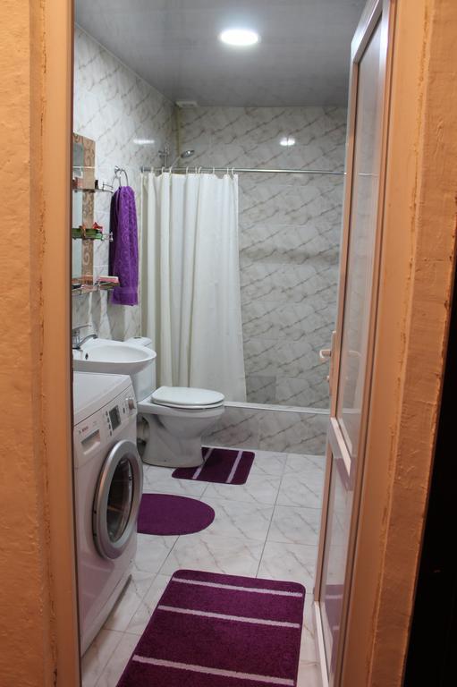 Guesthouse Medea On Pushkini 4 Кутаїсі Екстер'єр фото